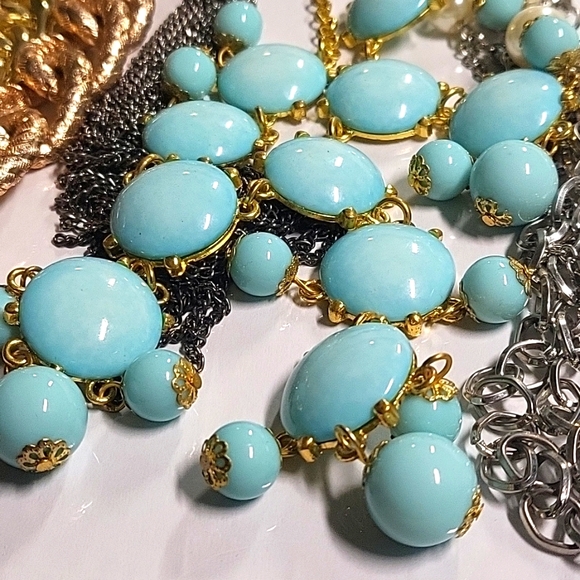 NT541 Wearable Vintage Necklaces Grab Bag or Craft Lot - Picture 4 of 12